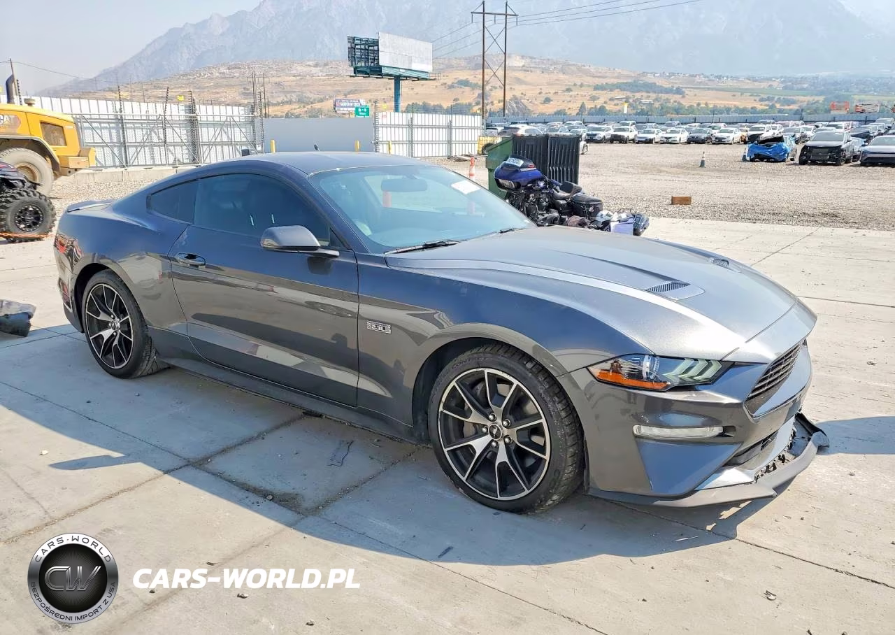2020 Ford Mustang VIN:1FA6P8TD1L5121295 - 4