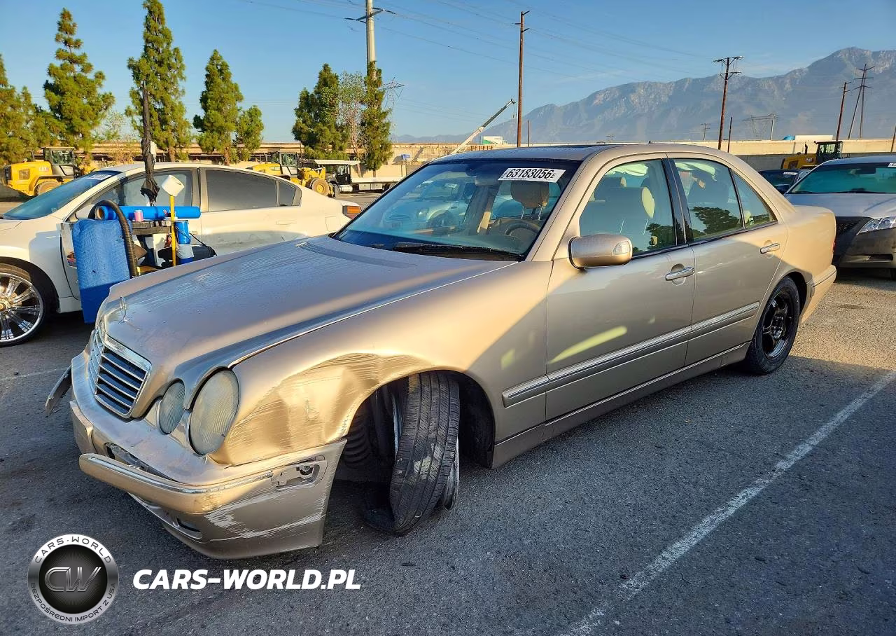 2001 Mercedes-Benz E 320
