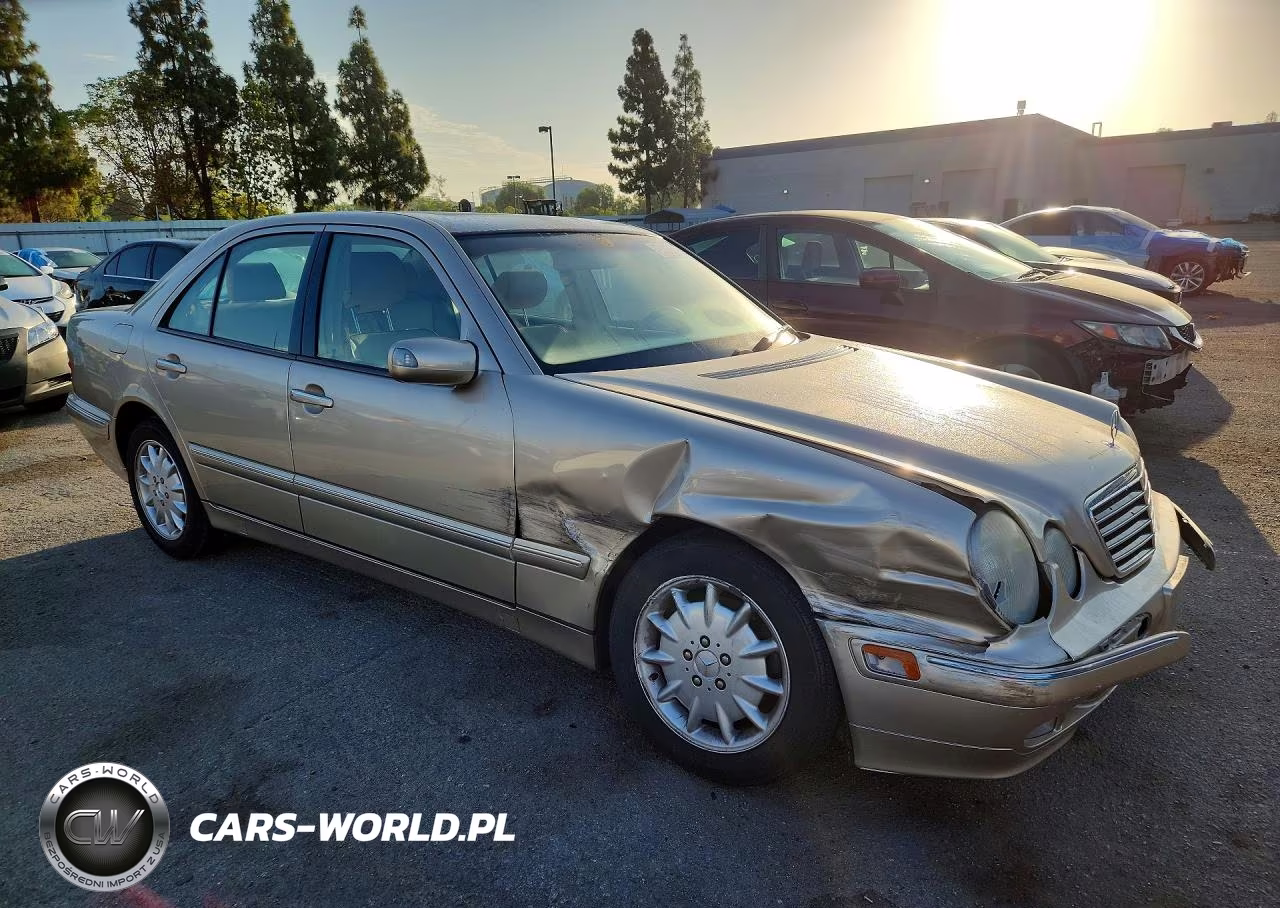 2001 Mercedes-Benz E 320 VIN:WDBJF65J71B166267 - 4