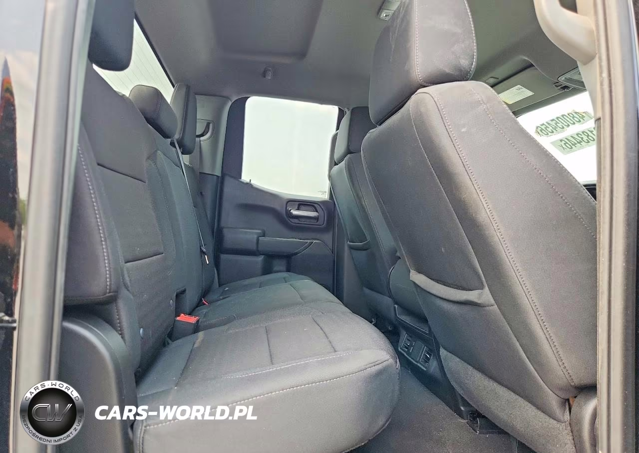 2024 Chevrolet Silverado C1500 Custom VIN:1GCRABEK9RZ224175 - 10