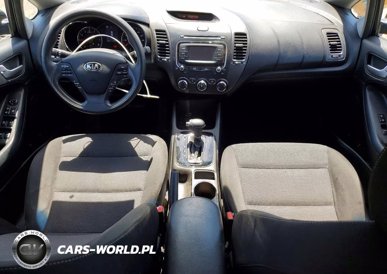 2018 Kia Forte Lx VIN:3KPFK4A7XJE281983 - 8