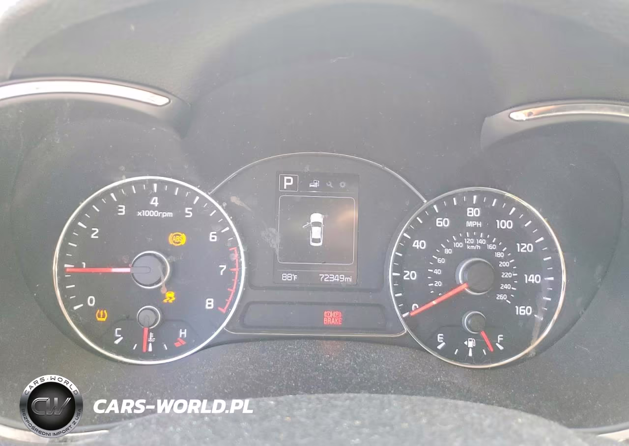 2018 Kia Forte Lx VIN:3KPFK4A7XJE281983 - 9