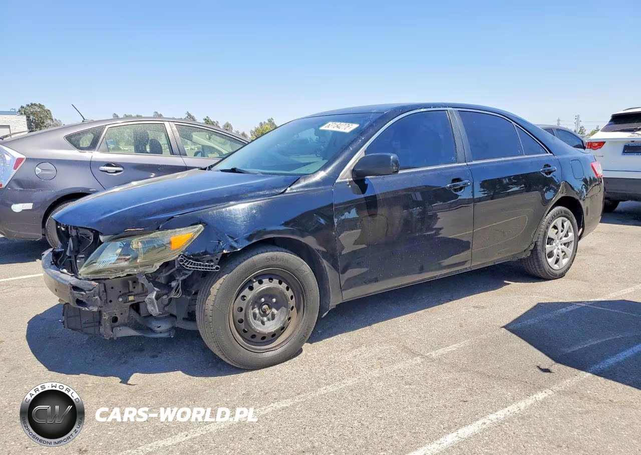 2011 Toyota Camry Base – zdjęcie 1 z 12
