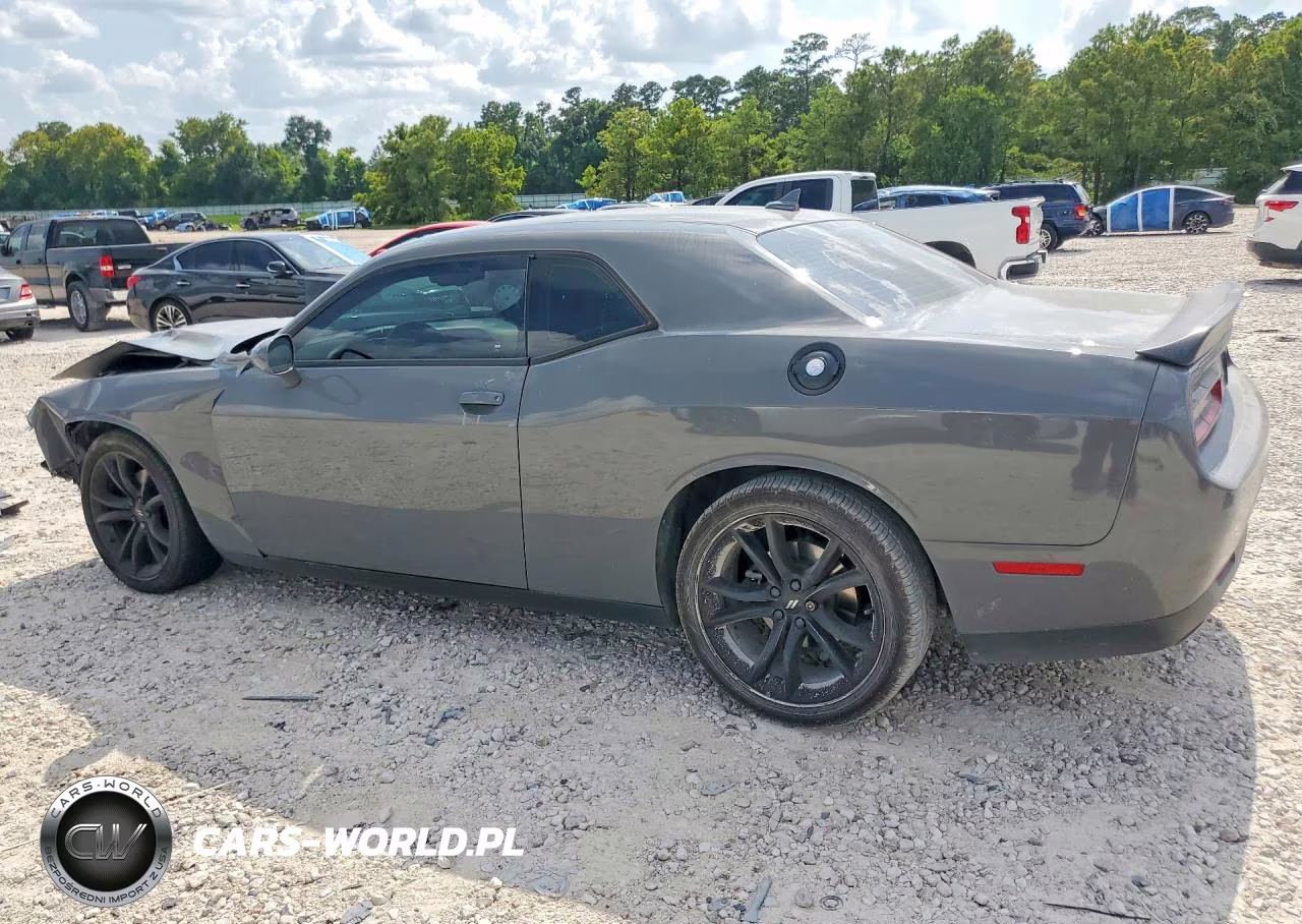 2017 Dodge Challenger Sxt VIN:2C3CDZAGXHH598286 - 2