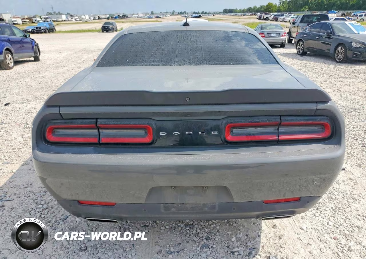 2017 Dodge Challenger Sxt VIN:2C3CDZAGXHH598286 - 6