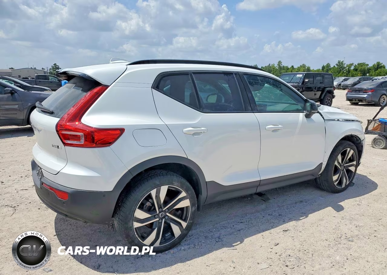 2023 Volvo Xc40 Ultimate VIN:YV4L12UX2P2977293 - 3