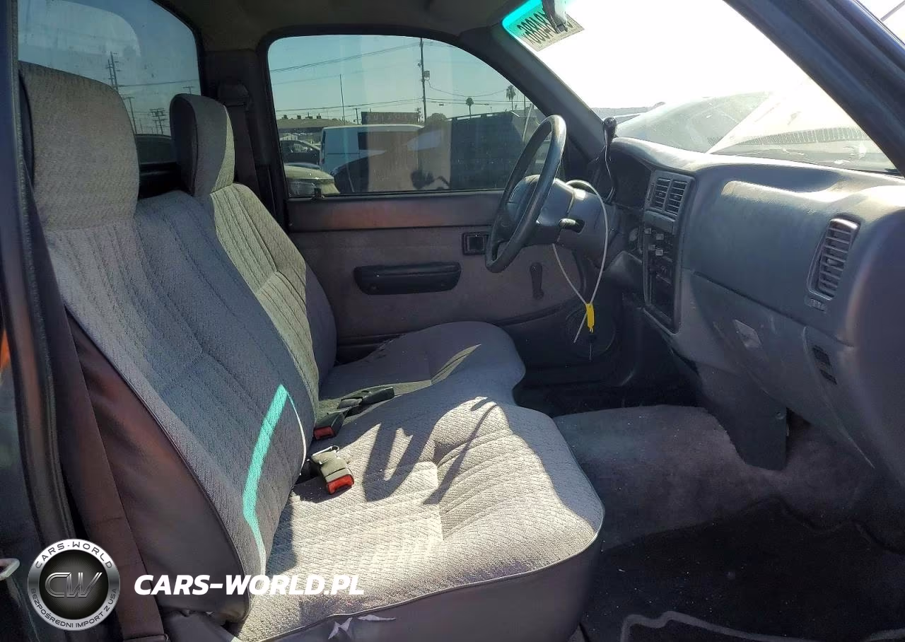 1996 Toyota Tacoma Base VIN:4TANL42N8TZ159051 - 10