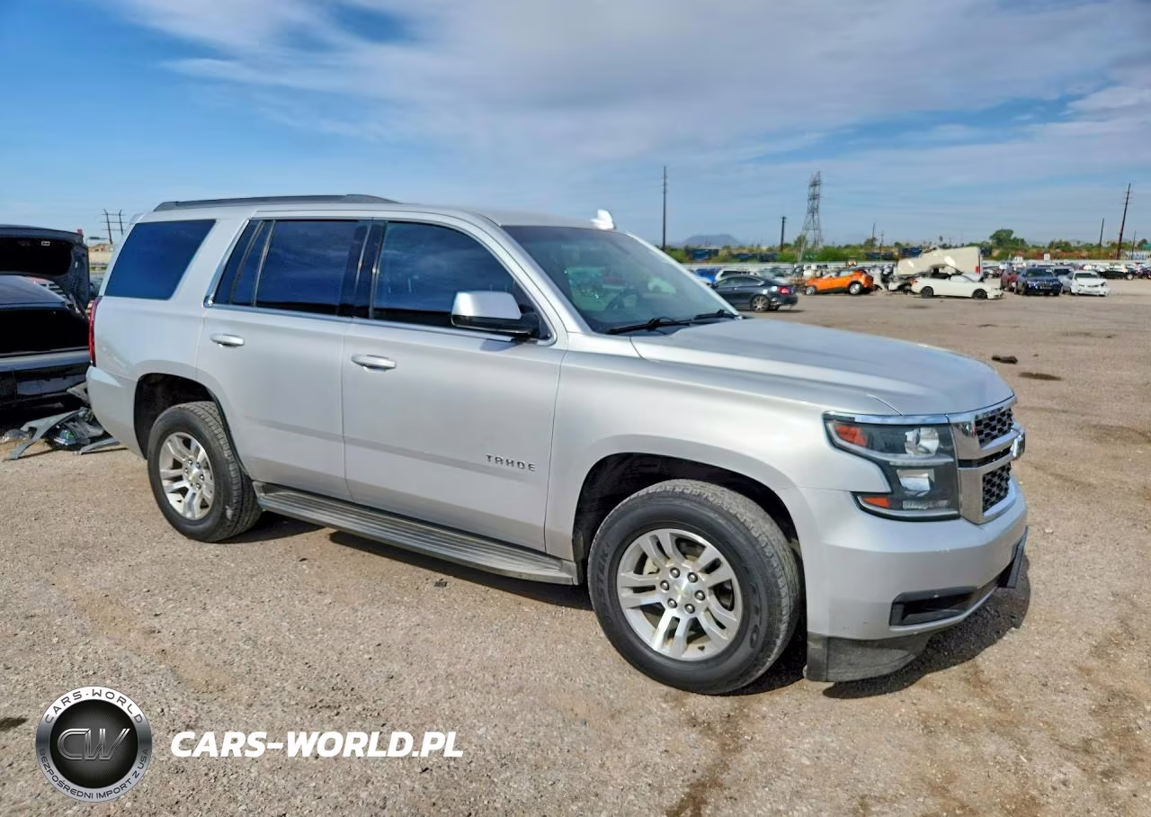 2017 Chevrolet Tahoe C1500 Ls VIN:1GNSCAKC4HR315461 - 4