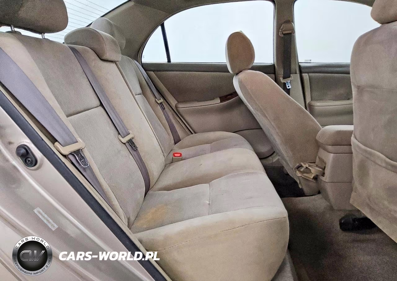 2005 Toyota Corolla Le VIN:1NXBR32E35Z411090 - 10