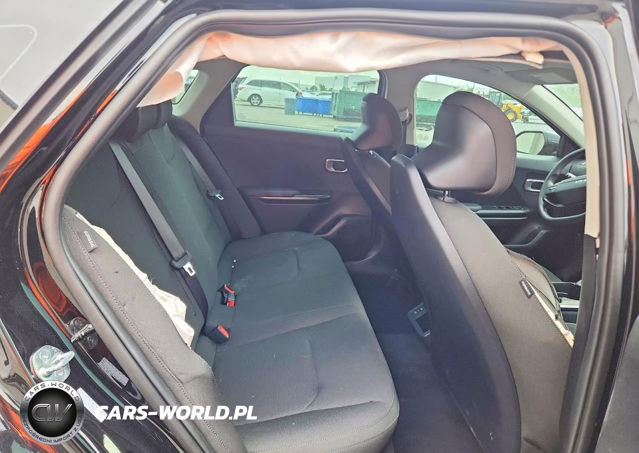 2026 Kia K4 Lx VIN:3KPFT4DE8TE358019 - 10