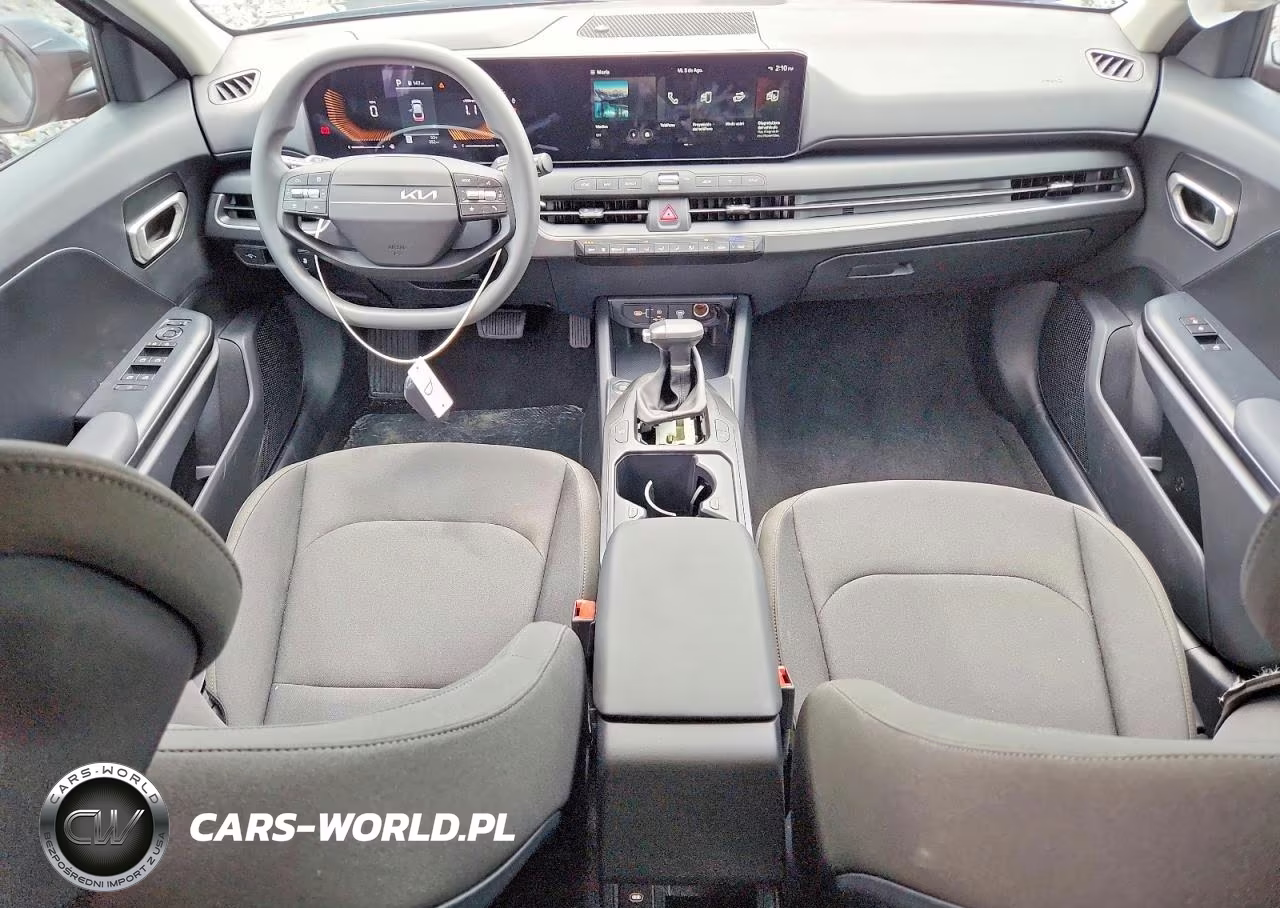 2026 Kia K4 Lx VIN:3KPFT4DE8TE358019 - 8