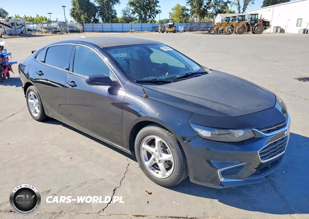 2017 Chevrolet Malibu Ls VIN:1G1ZB5ST7HF193805 - 4