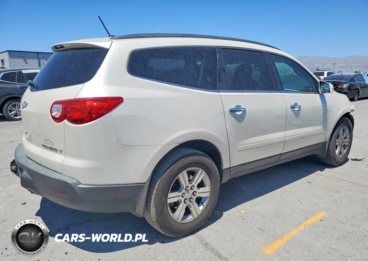2012 Chevrolet Traverse Lt VIN:1GNKRJED7CJ229667 - 3