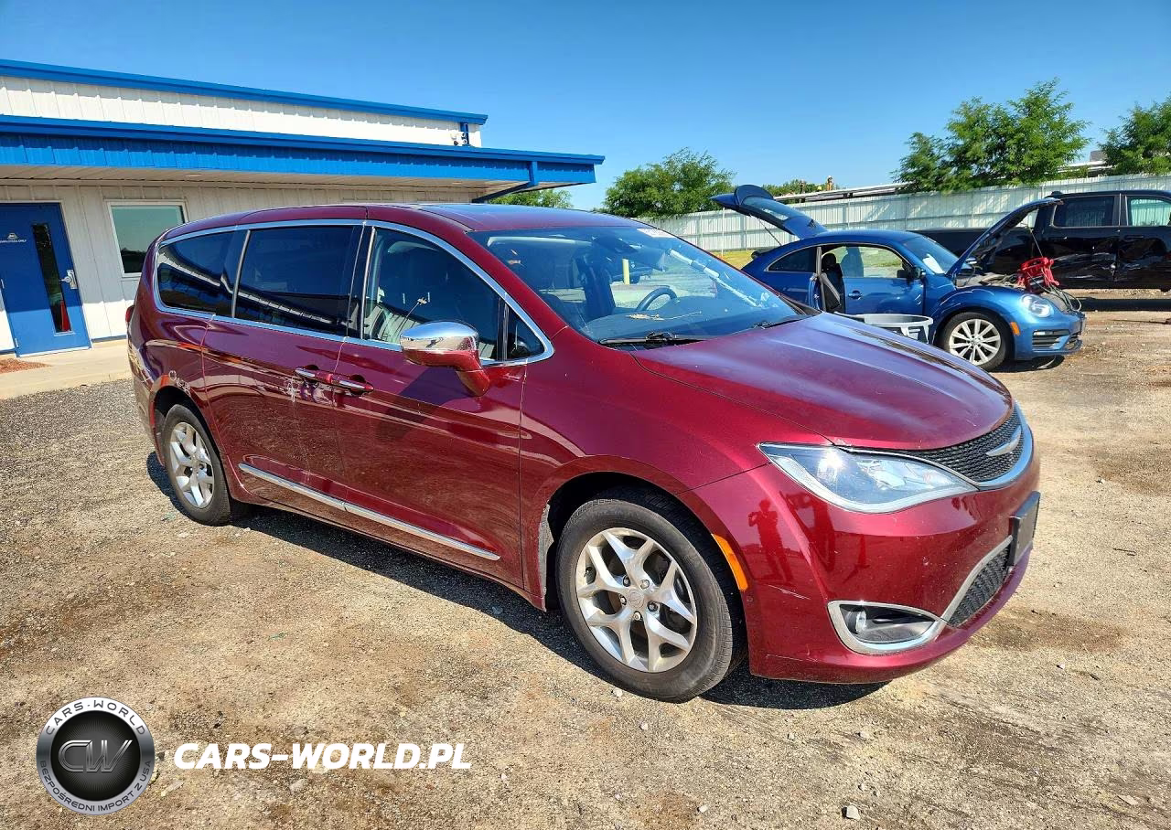2017 Chrysler Pacifica Limited VIN:2C4RC1GG9HR812728 - 4