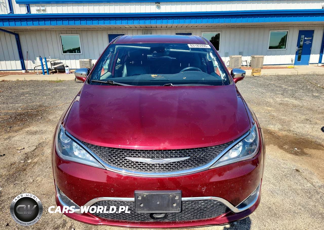 2017 Chrysler Pacifica Limited VIN:2C4RC1GG9HR812728 - 5
