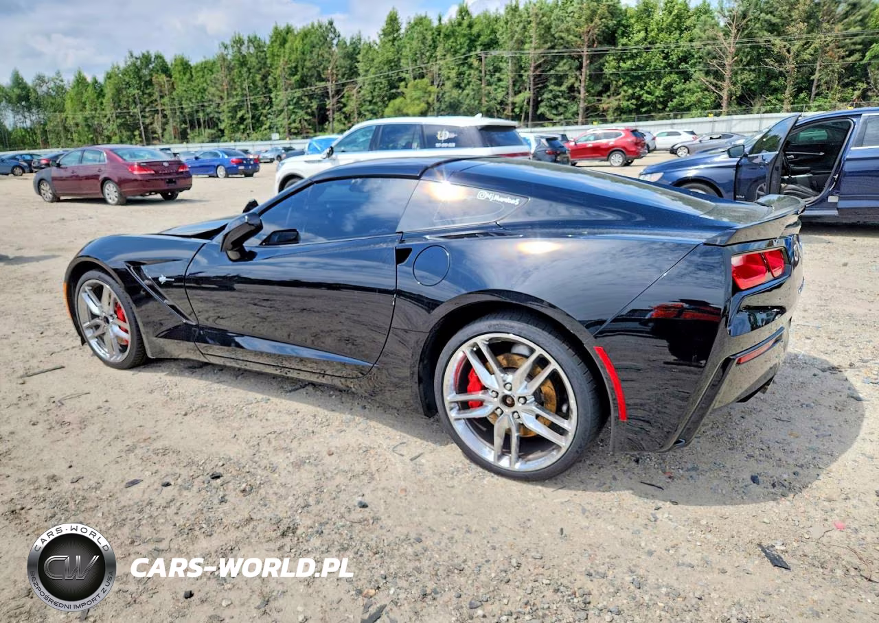 2015 Chevrolet Corvette Stingray Z51 3Lt VIN:1G1YM2D7XF5102971 - 2