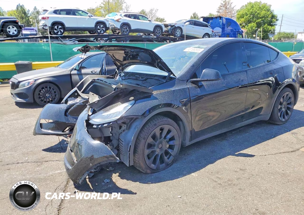 2020 Tesla Model Y – zdjęcie 1 z 12