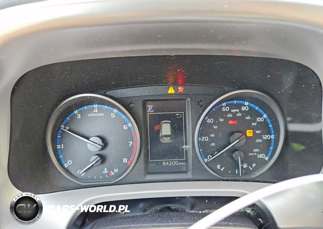 2018 Toyota Rav4 Le VIN:JTMBFREV1JJ247930 - 9