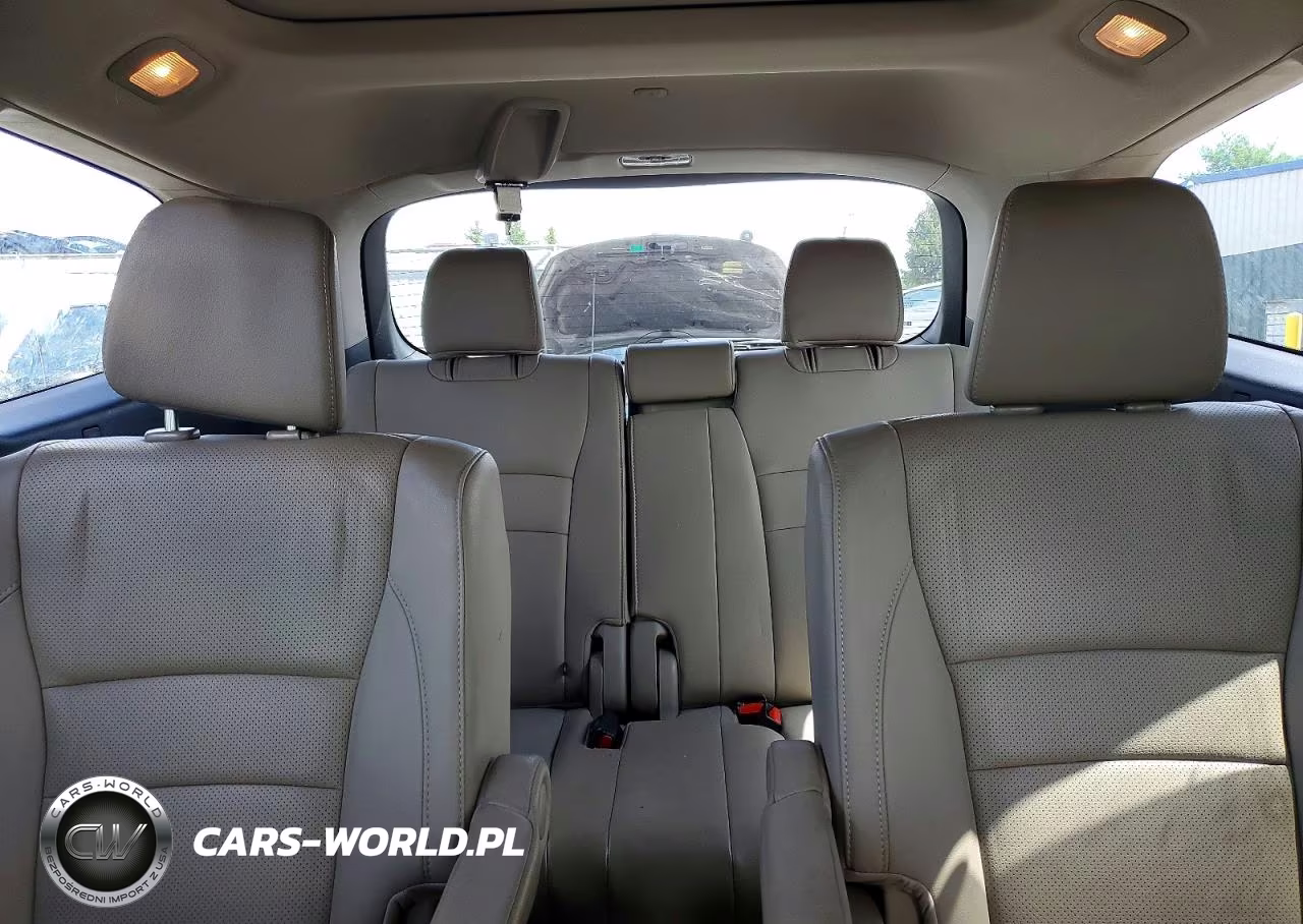 2019 Honda Pilot Elite VIN:5FNYF6H01KB008380 - 10