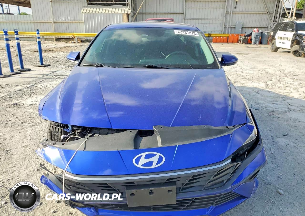 2024 Hyundai Elantra Blue VIN:KMHLM4DJ5RU097872 - 5