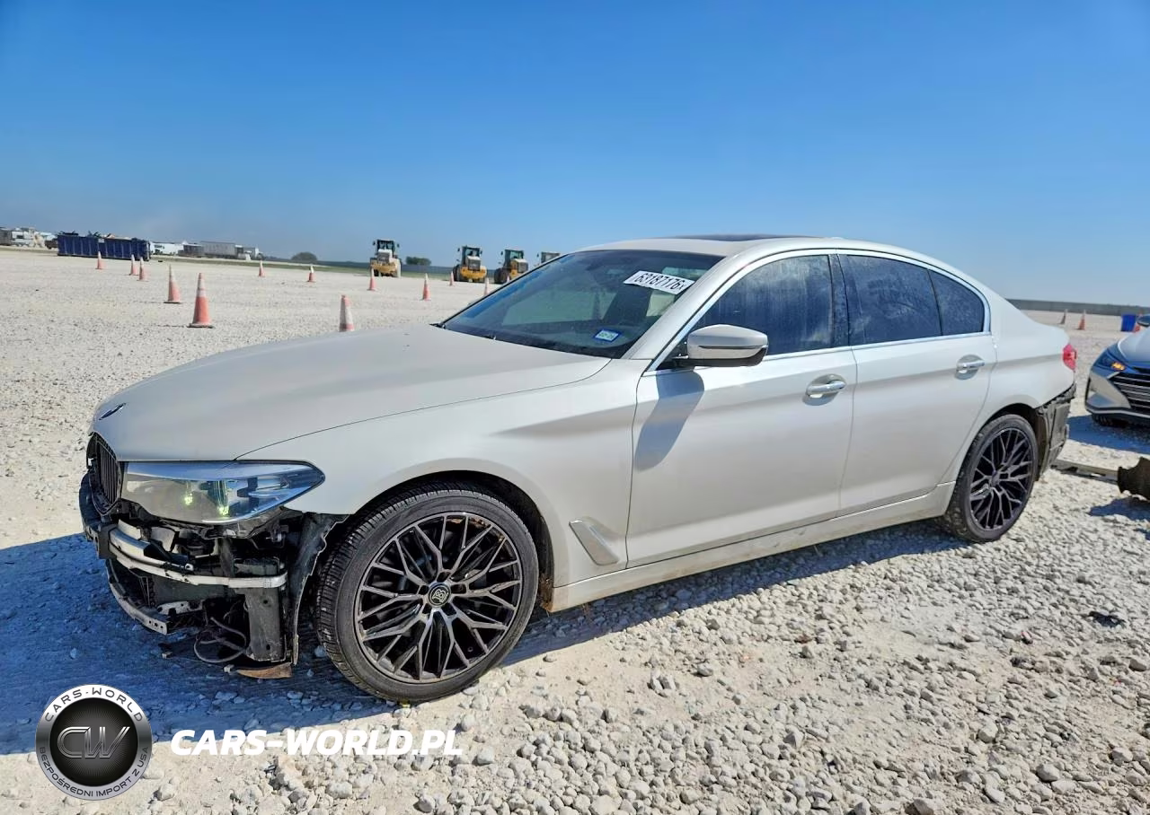 2018 BMW 530 Xi VIN:WBAJA7C54JG909253 - 1