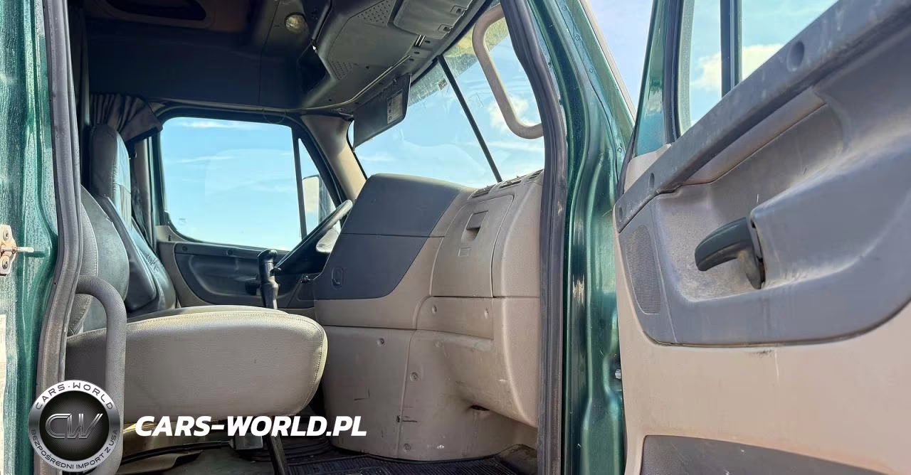 2019 Freightliner Cascadia 125 Semi Truck VIN:3AKJGLD65FSGC4864 - 5