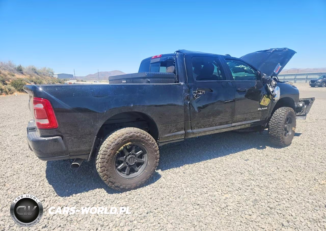 2023 Ram 2500 Laramie VIN:3C6UR5FL0PG505734 - 3