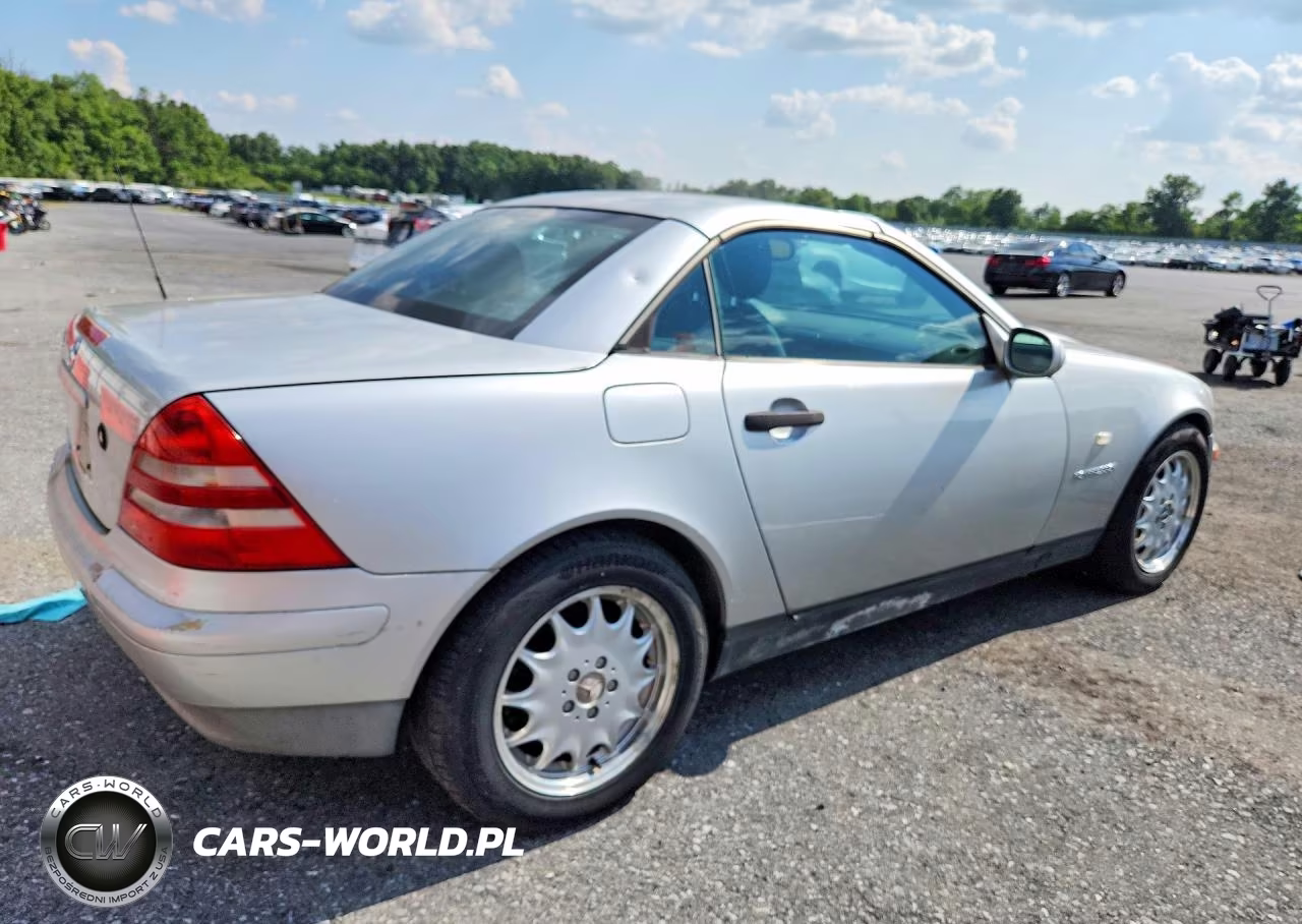 1999 Mercedes-Benz Slk 230 Kompressor VIN:WDBKK47F2XF114740 - 3