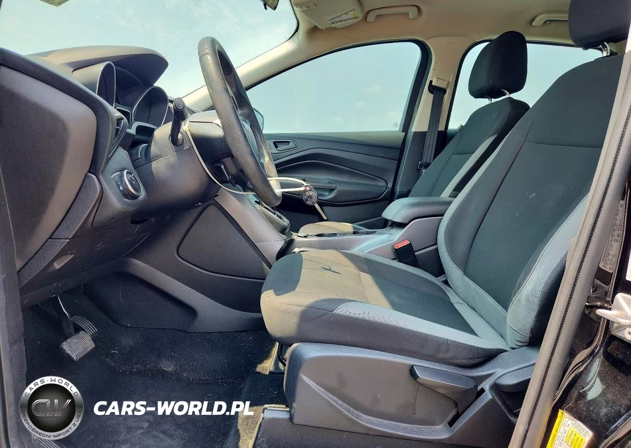 2016 Ford Escape S VIN:1FMCU0F74GUC19063 - 7