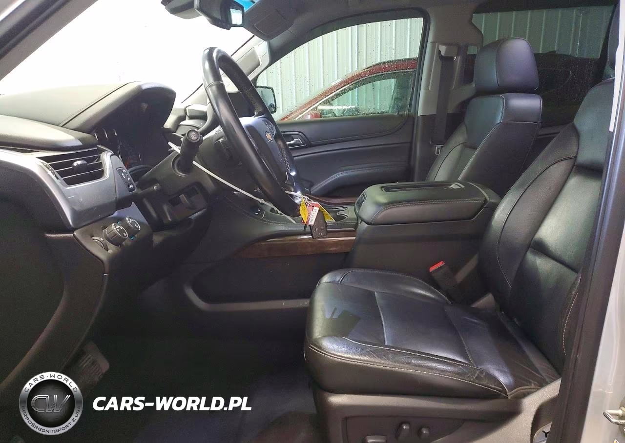 2019 Chevrolet Tahoe K1500 Lt VIN:1GNSKBKC1KR159380 - 7