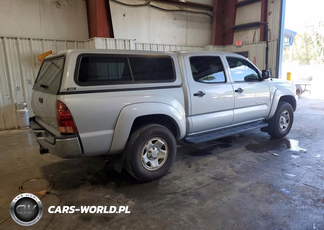2005 Toyota Tacoma Double Cab VIN:5TELU42N25Z130094 - 3