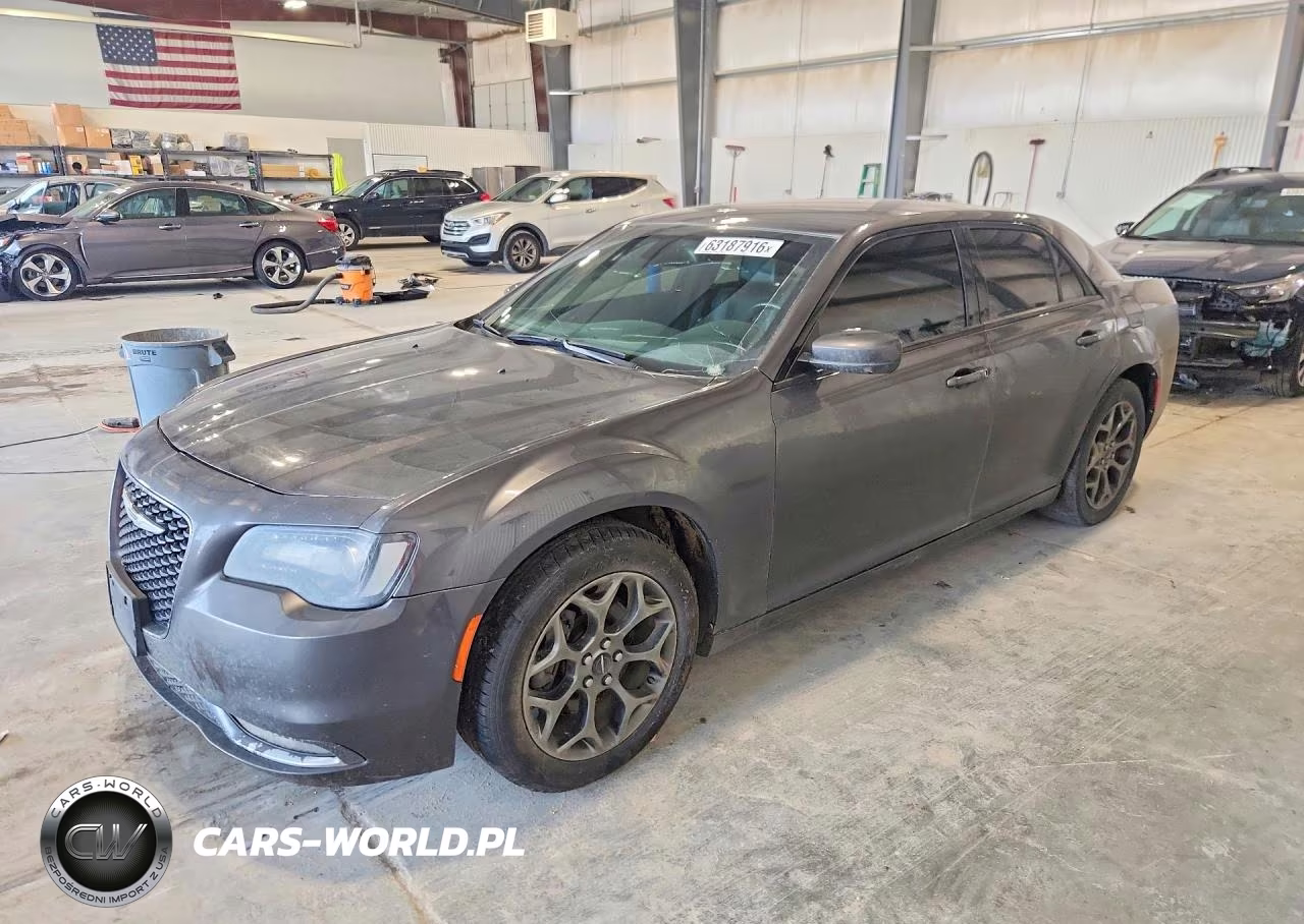 2016 Chrysler 300 S VIN:2C3CCAGG1GH136385 - 1
