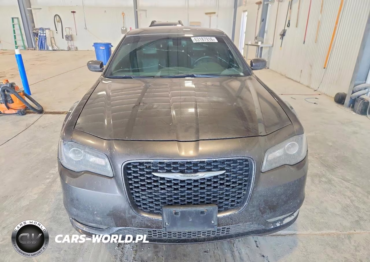 2016 Chrysler 300 S VIN:2C3CCAGG1GH136385 - 5
