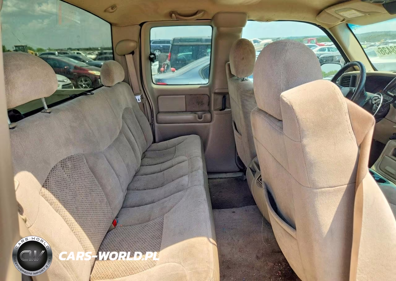 2001 Chevrolet Silverado C1500 VIN:2GCEC19V111239970 - 10