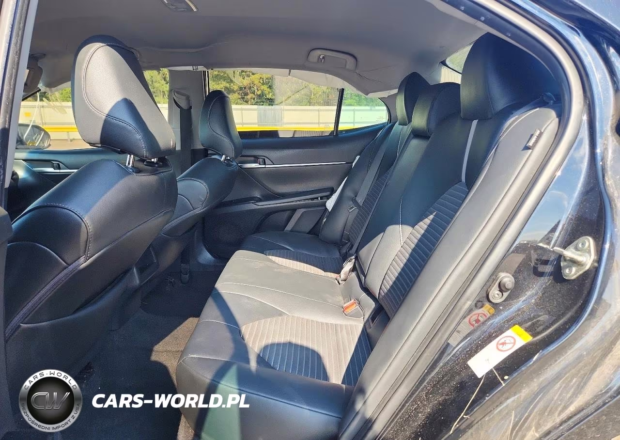 2018 Toyota Camry Se VIN:4T1B11HK5JU591269 - 10