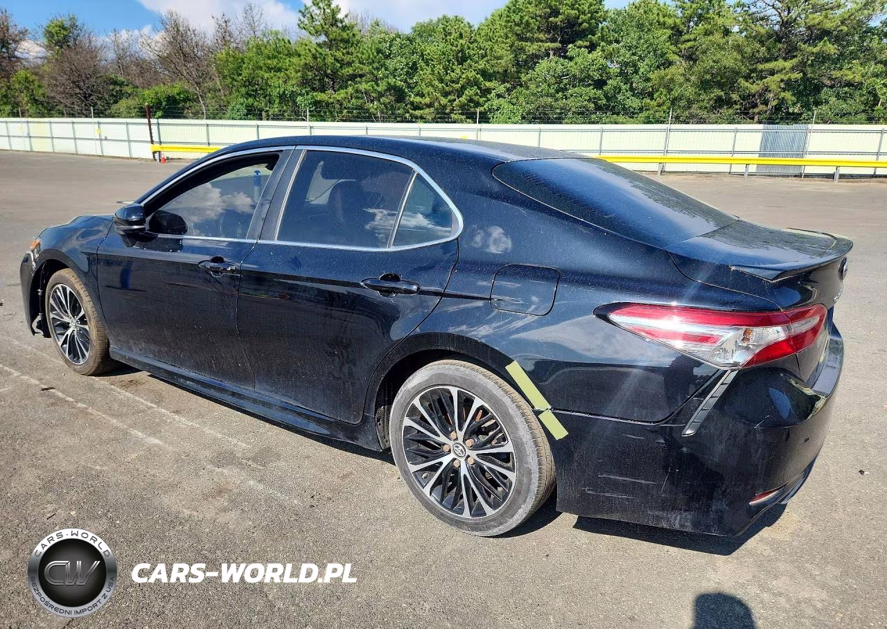 2018 Toyota Camry Se VIN:4T1B11HK5JU591269 - 2