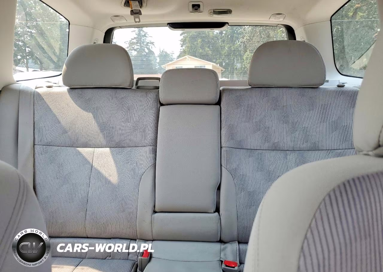 2010 Subaru Forester 2.5X VIN:JF2SH6AC1AH728637 - 10