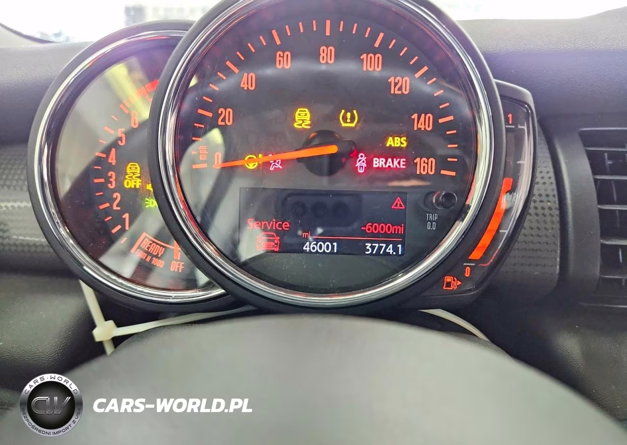 2018 Mini Cooper VIN:WMWXP5C58J3C65490 - 9