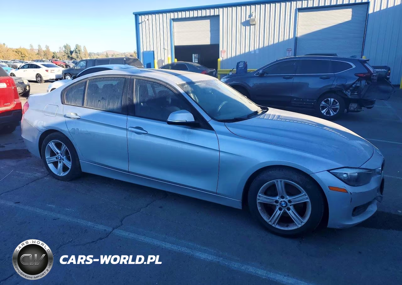 2013 BMW 328 I VIN:WBA3A5G52DNP22570 - 4