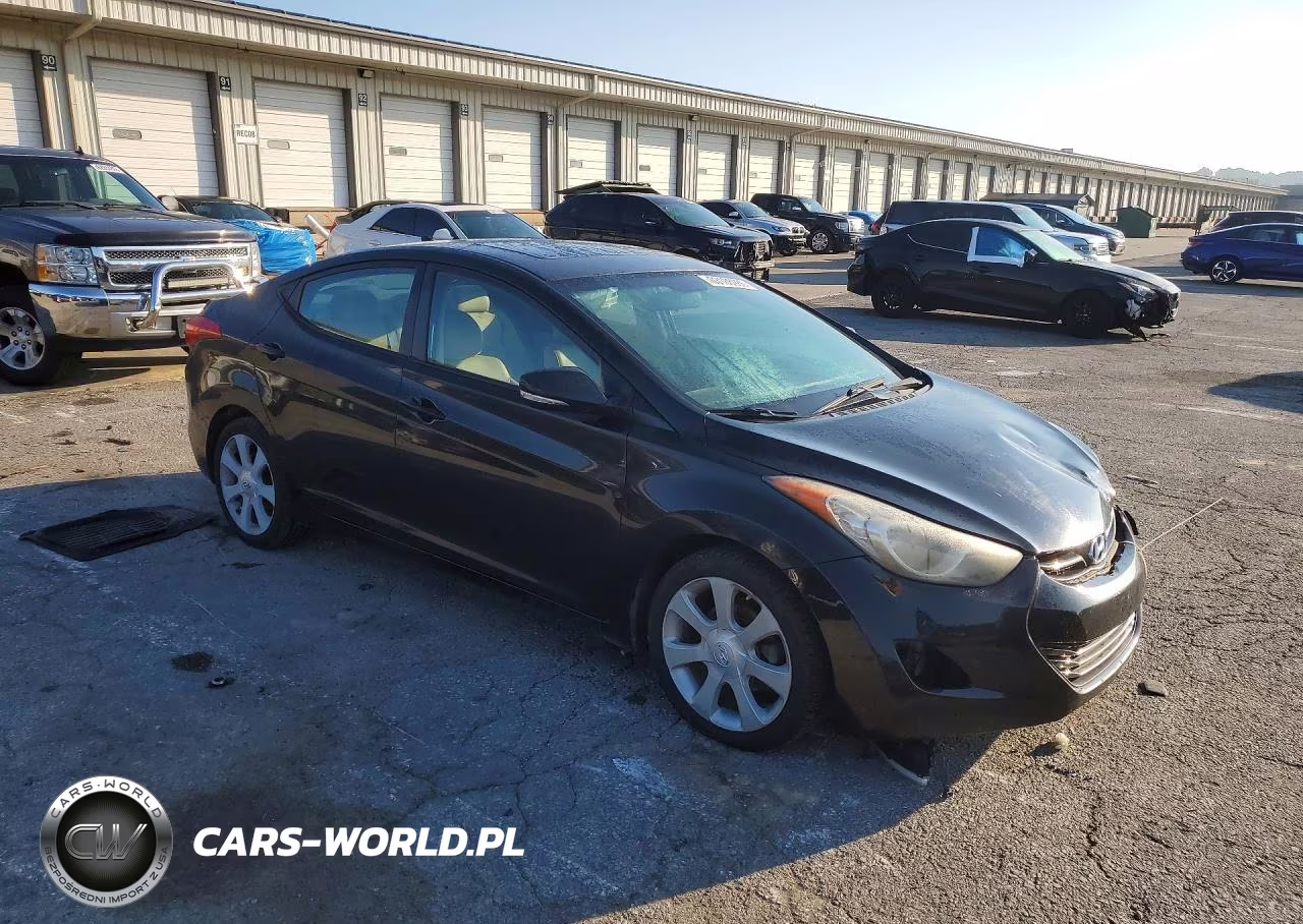 2013 Hyundai Elantra Limited VIN:KMHDH4AE2DU549267 - 4