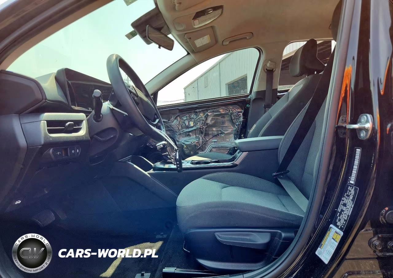 2025 Kia K4 Lxs VIN:3KPFT4DE4SE078421 - 7
