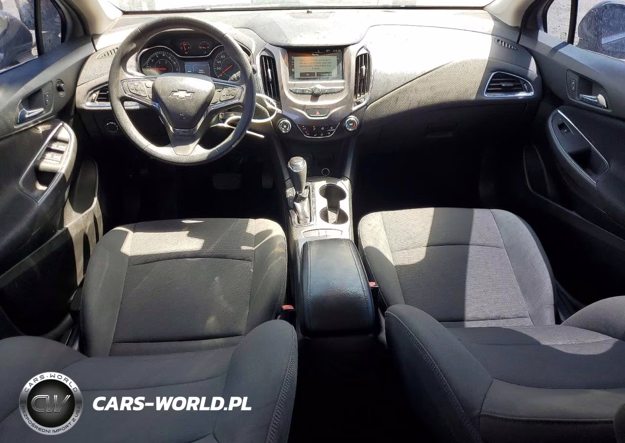 2017 Chevrolet Cruze Lt VIN:3G1BE6SM9HS545687 - 8