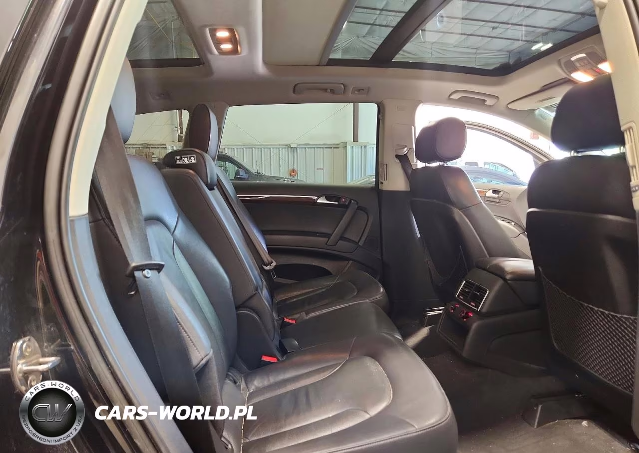 2012 Audi Q7 Premium Plus VIN:WA1LMAFE2CD007047 - 11