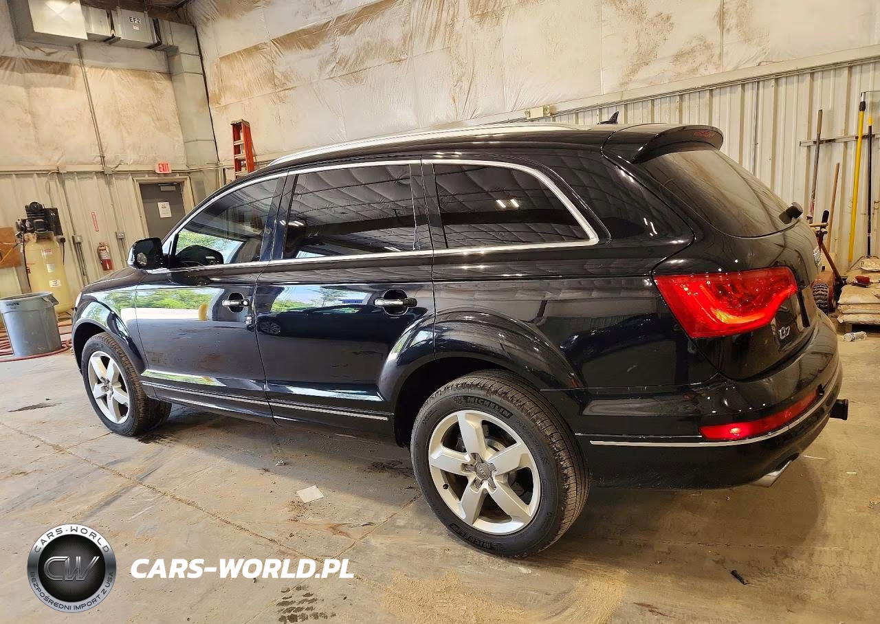 2012 Audi Q7 Premium Plus VIN:WA1LMAFE2CD007047 - 2