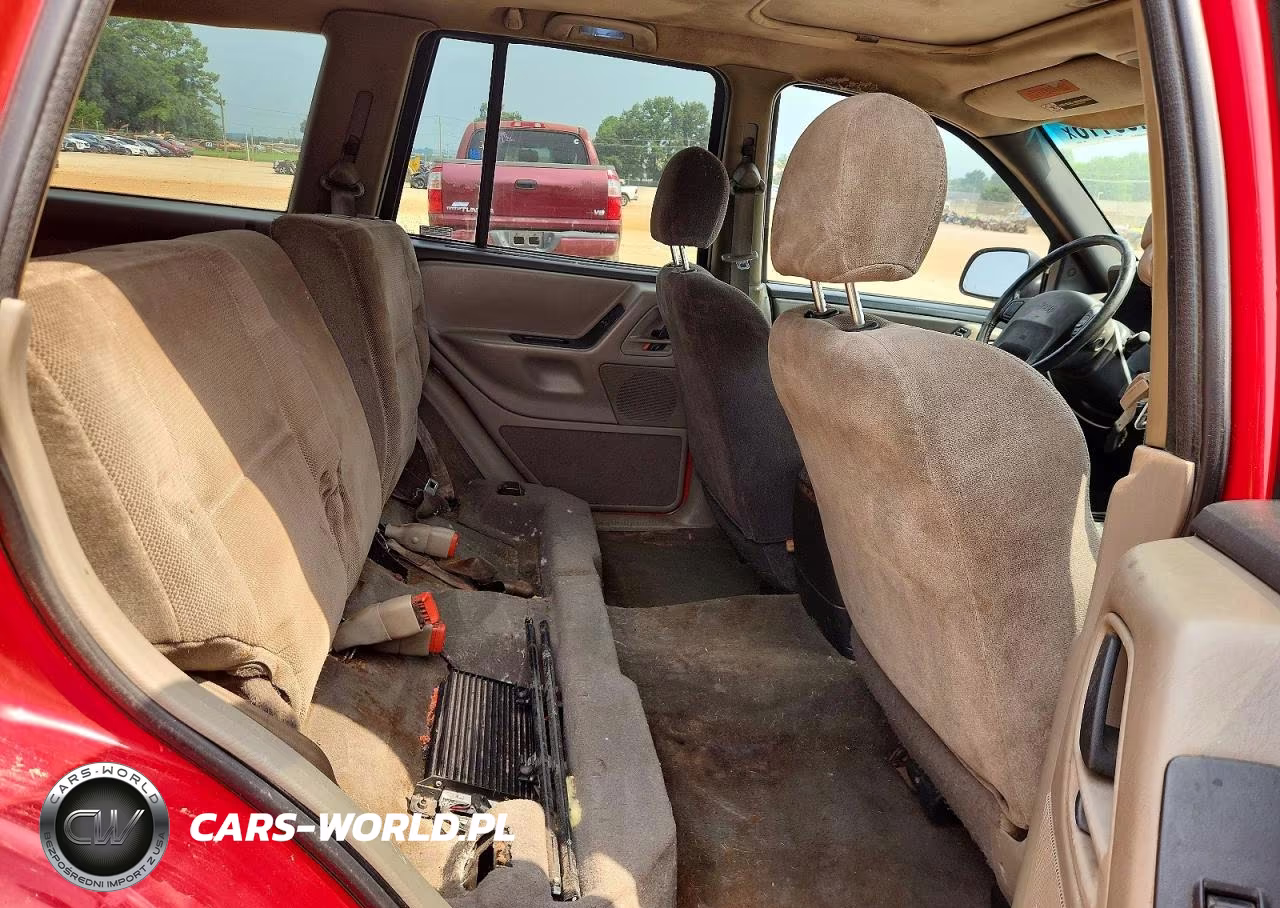 1999 Jeep Grand Cherokee Laredo VIN:1J4GW58S8XC588362 - 11