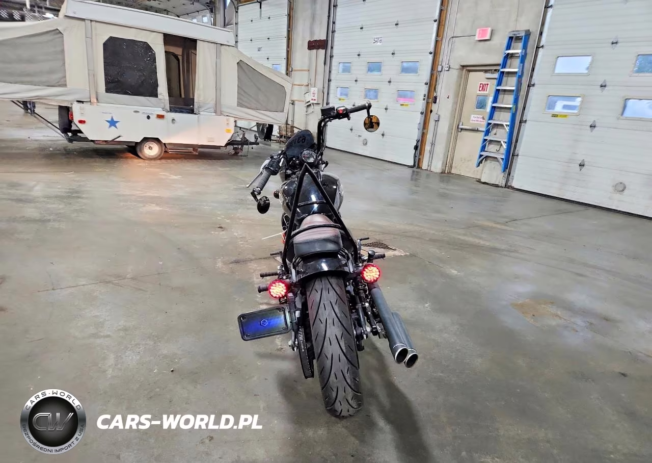 2022 Indian Motorcycle Co. Scout Rogue Sixty VIN:56KMTD116N3187087 - 4
