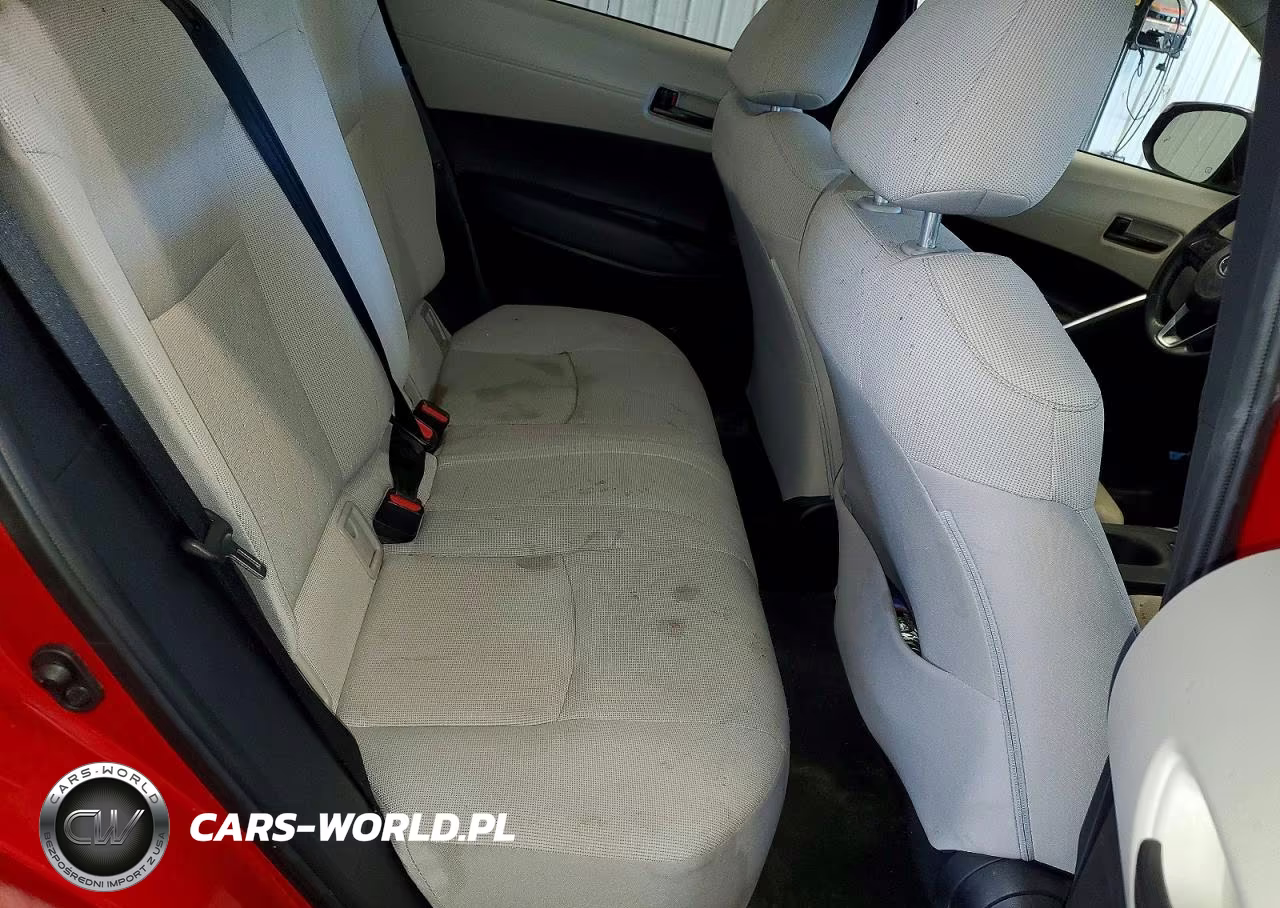 2022 Toyota Corolla Cross Le VIN:7MUCAABG2NV023445 - 11