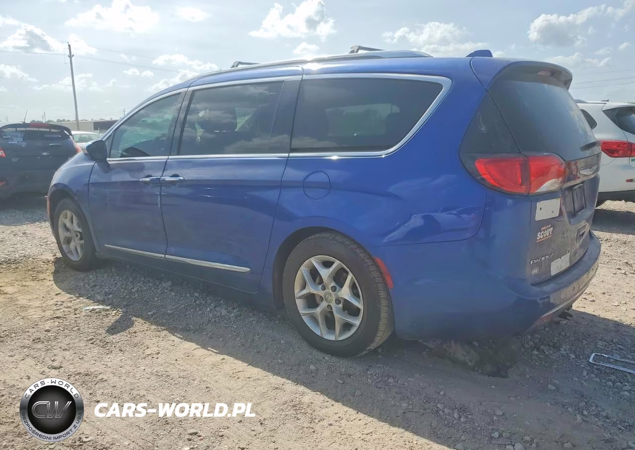 2019 Chrysler Pacifica Limited VIN:2C4RC1GG0KR732130 - 2