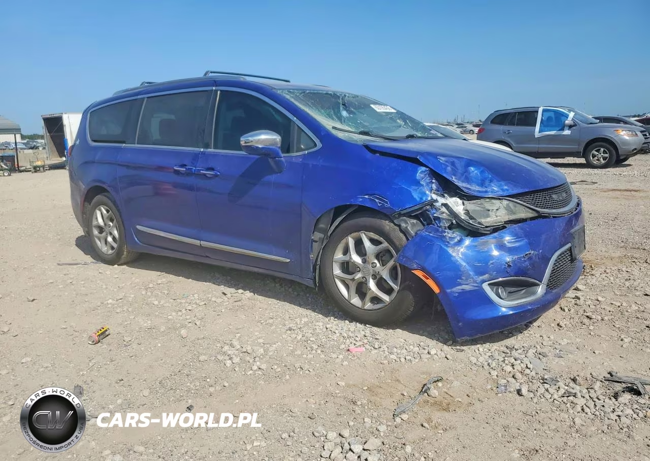 2019 Chrysler Pacifica Limited VIN:2C4RC1GG0KR732130 - 4