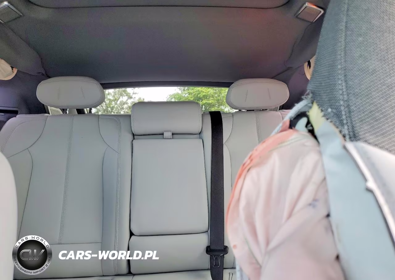 2026 Cadillac Optiq Luxury VIN:3GYK3BM51TS112346 - 10